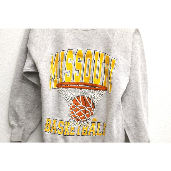 Vintage University of Missouri Tigers Basketball Sweatshirt Large - Picture 2 of 8